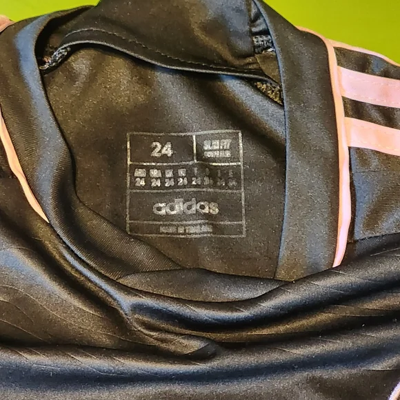 Adidas Youth Inter Miami Messi Jersey - Picture 3 of 3